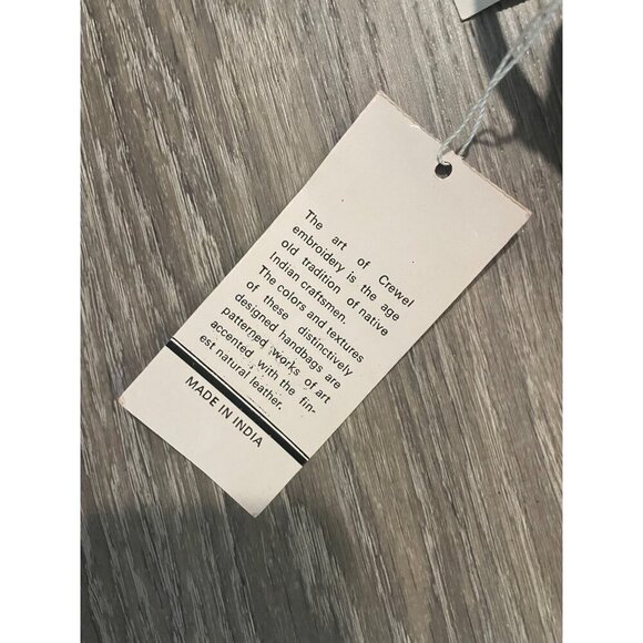 Crewel Embroidered Small Crossbody Zip Closure Handbag - Picture 10 of 10